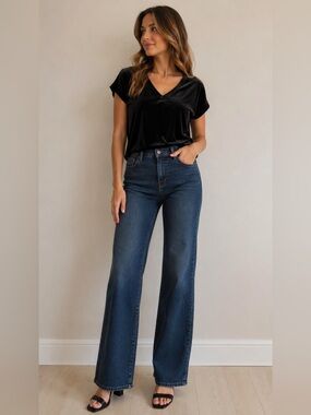 Sanctuary Black Velvet V Neck Top Medium